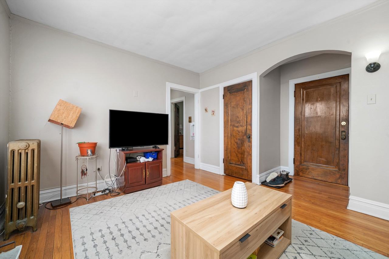 6817 21st St #502 - Photo 6 of 23