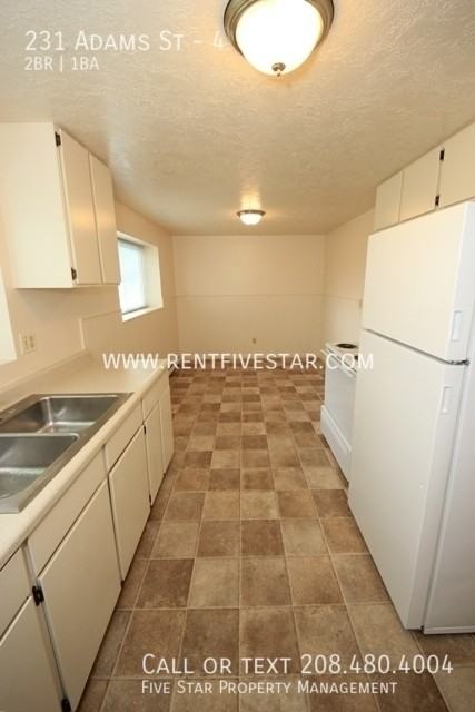 231 Adams St #4 - Photo 5 of 8