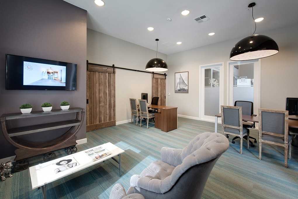 Waterford Place - Photo 5 of 50