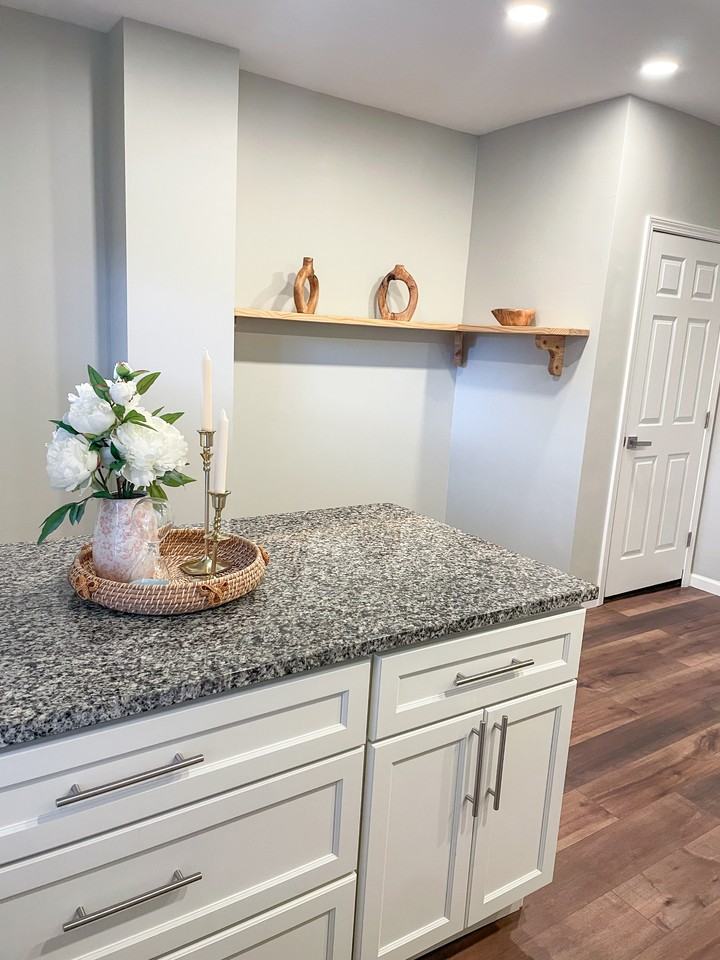 933 Woodward Ave #NA - Photo 6 of 19