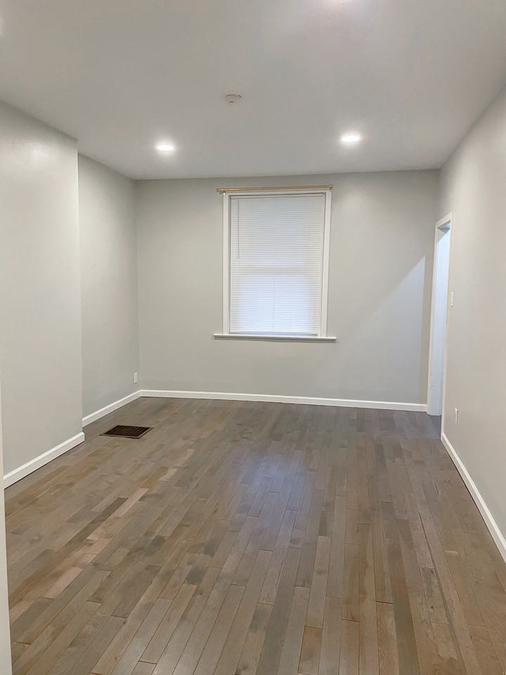 933 Woodward Ave #NA - Photo 7 of 19