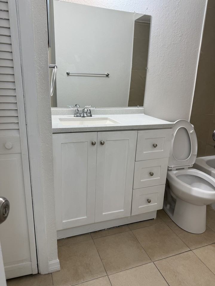 132 Pearlwood St #1 - Photo 7 of 13