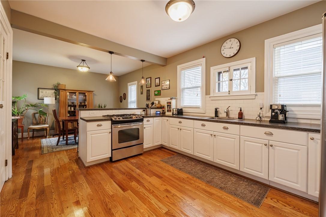 21 Rundel Park #2 - Photo 4 of 16