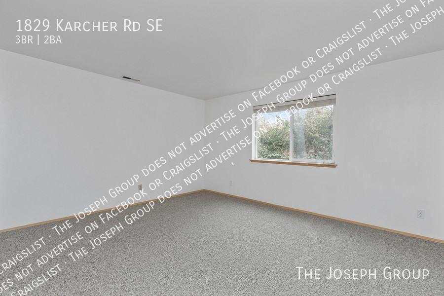 1829 Karcher Rd Se - Photo 6 of 36