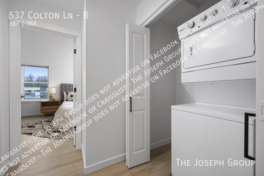 537 Colton Ln #B - Photo 3 of 46