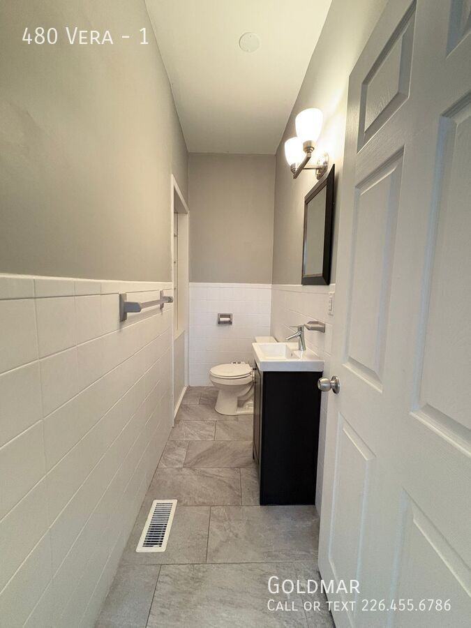 480 Vera Pl #1 - Photo 7 of 15