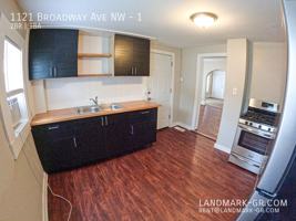 featured image of 1121 Broadway Ave Nw #1