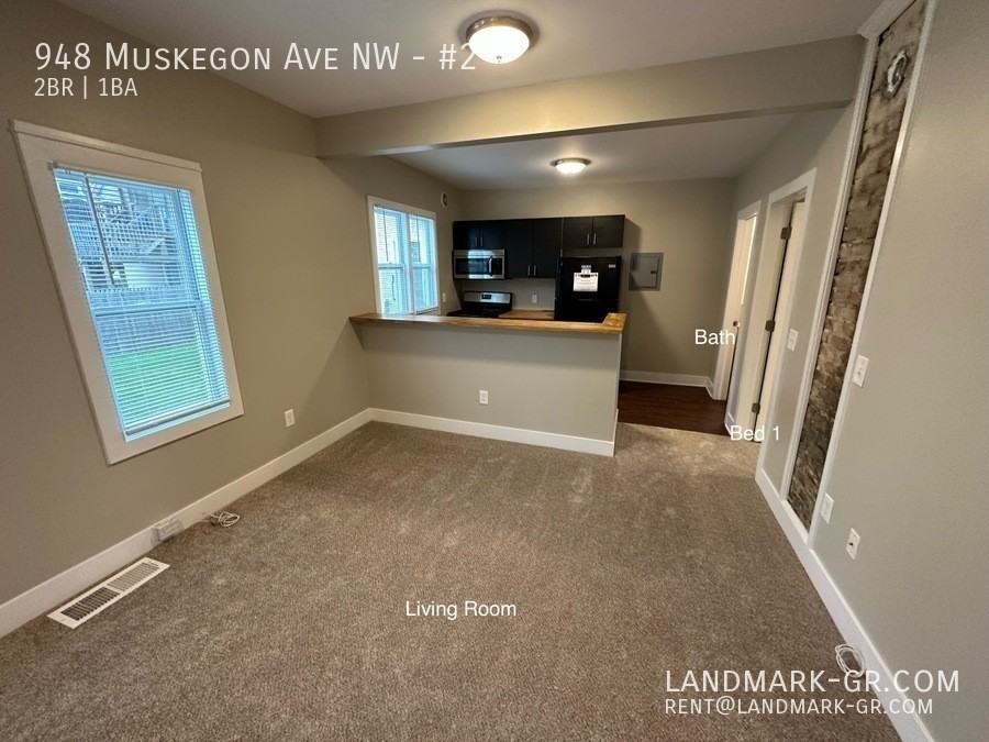 948 Muskegon Ave Nw #2 - Photo 5 of 21