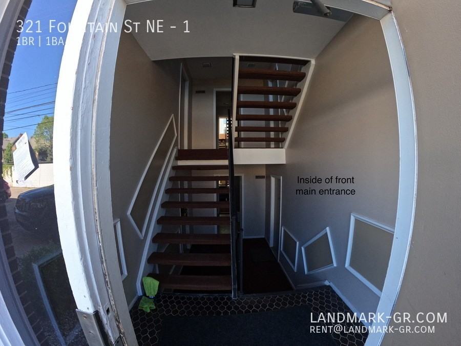 321 Fountain St Ne #1 - Photo 2 of 20