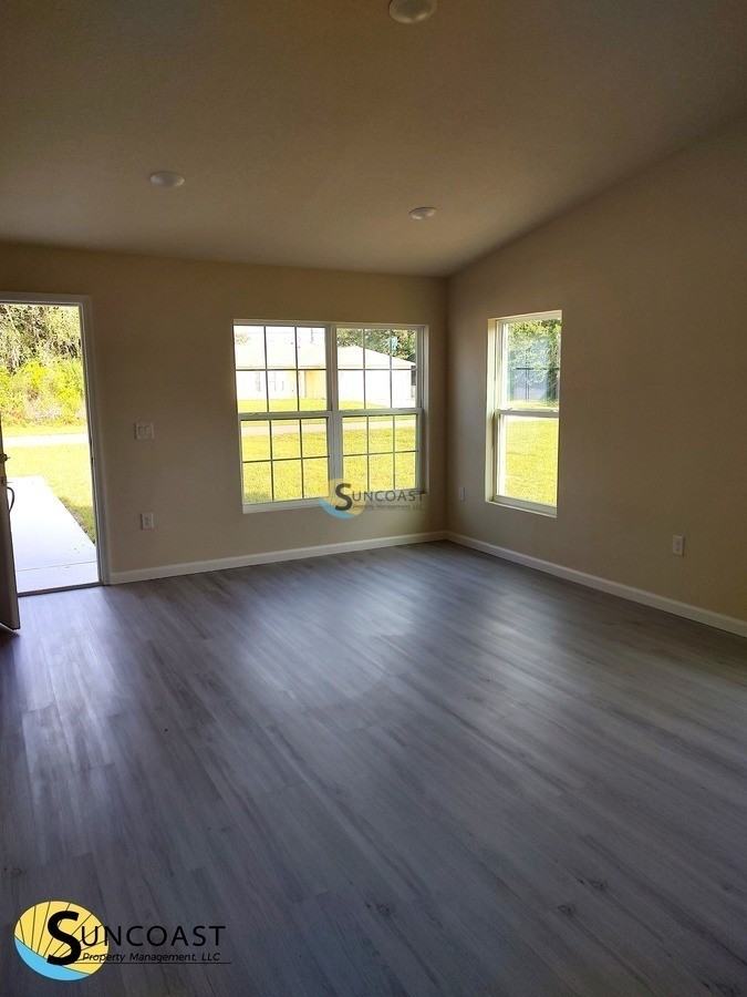 14965 Sw 48th Ave - Photo 4 of 15