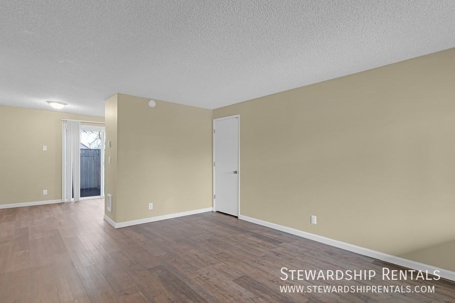 1170 Grant Aly #A - Photo 3 of 14
