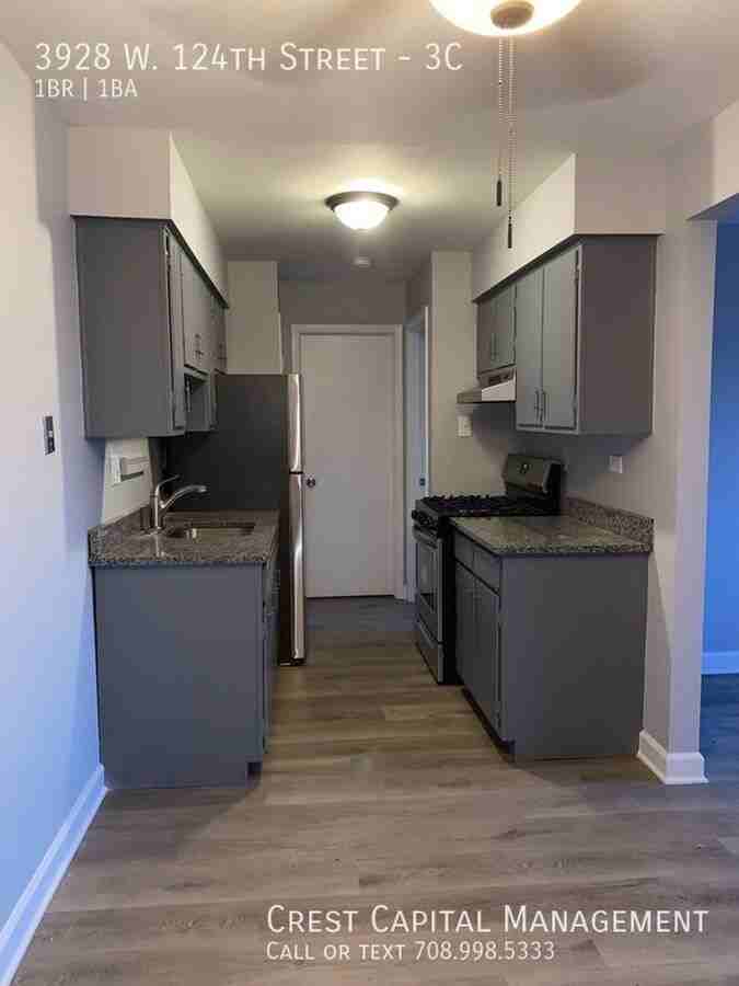 3934 W 124th St #3A - Photo 2 of 9