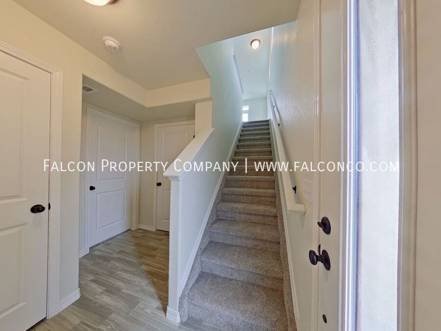 4097 Jericho Loop - Photo 2 of 18