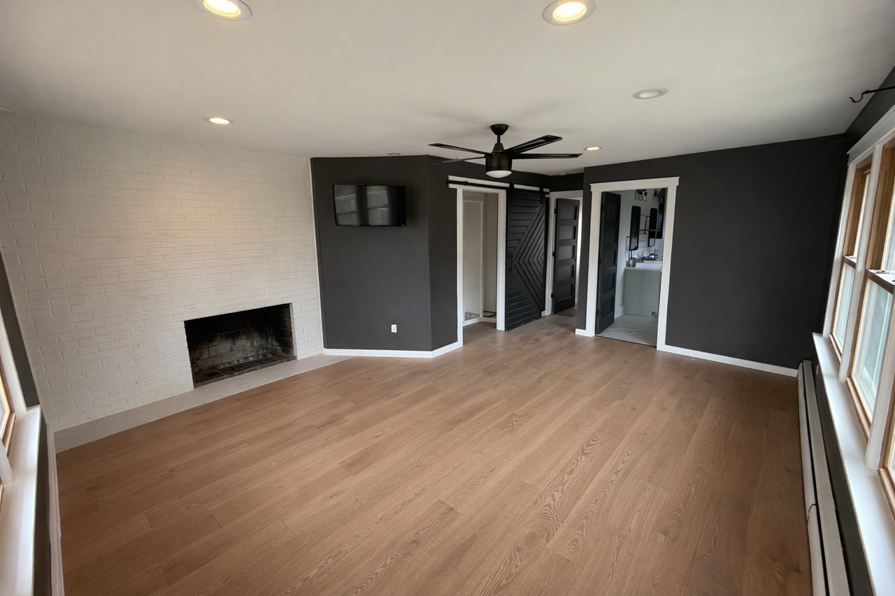 3212 N 104th St #NA - Photo 3 of 5