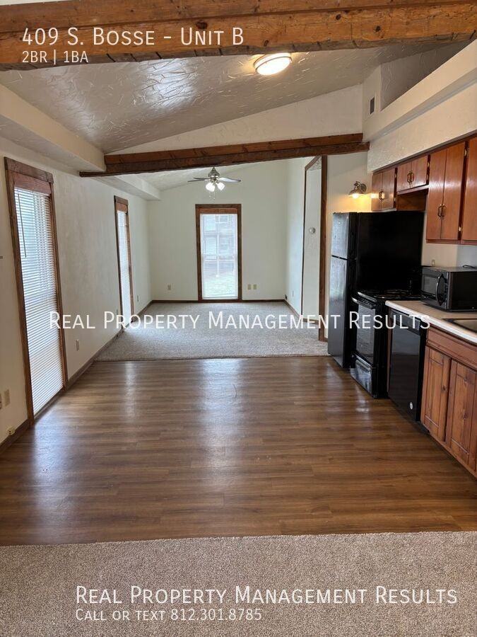 409 S Bosse Ave #B - Photo 4 of 12