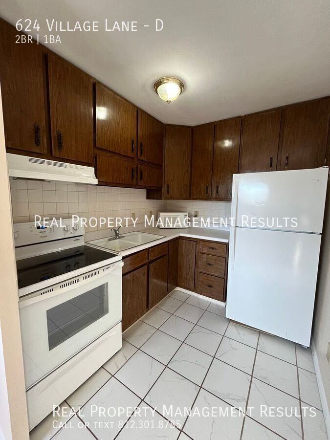 624 Village Ln #D - Photo 4 of 11