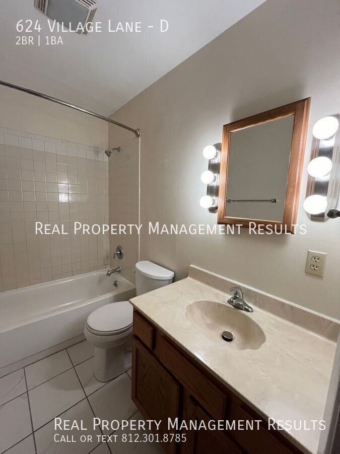624 Village Ln #D - Photo 7 of 11