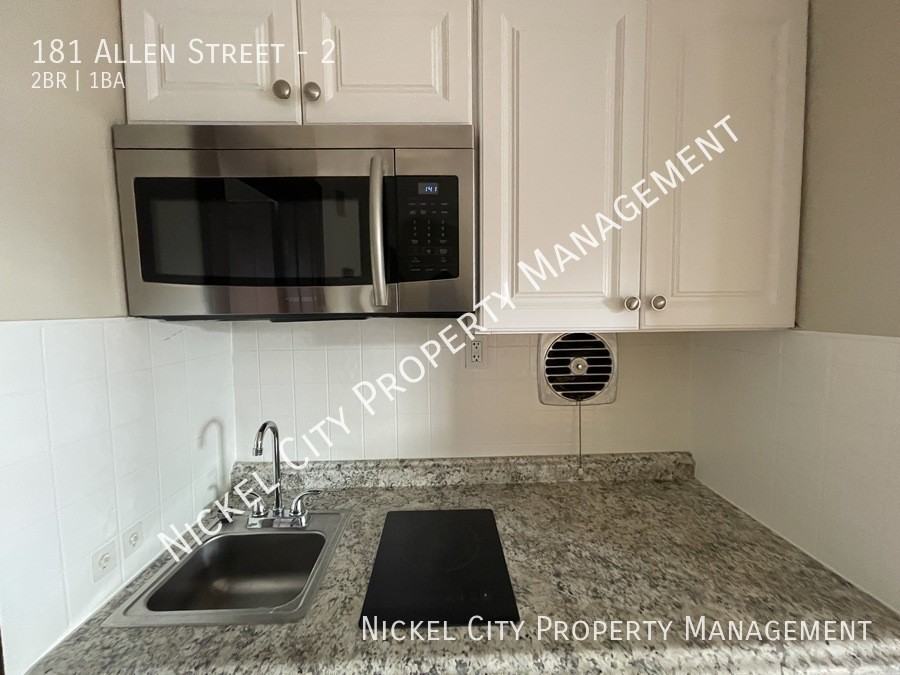 181 Allen St #2 - Photo 6 of 8