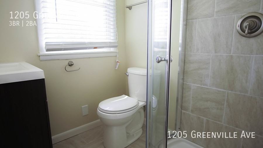 1205 Greenville Ave - Photo 7 of 21