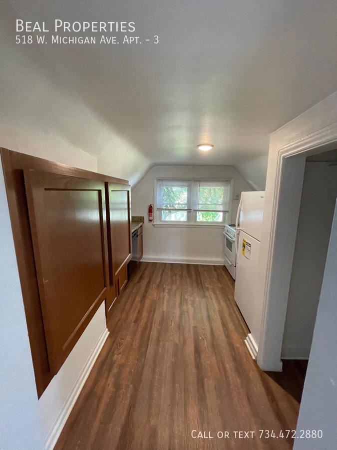 518 W Michigan Ave #3 - Photo 2 of 10