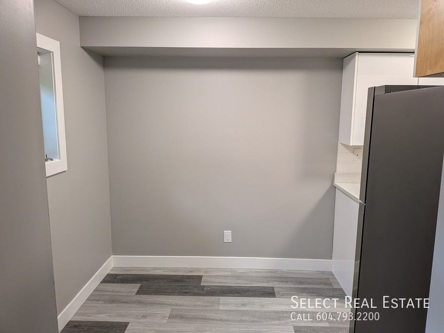 46117 Gore Ave #4 - Photo 4 of 30