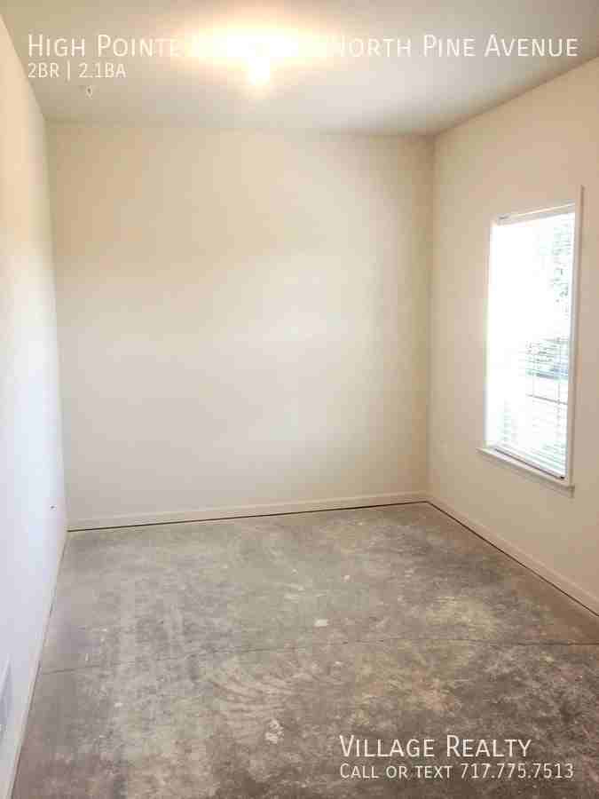 High Pointe Drive & & North Pine Avenue #131 - Photo 3 of 27