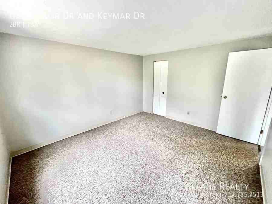 Oak Manor & Keymar Dr - Photo 7 of 50