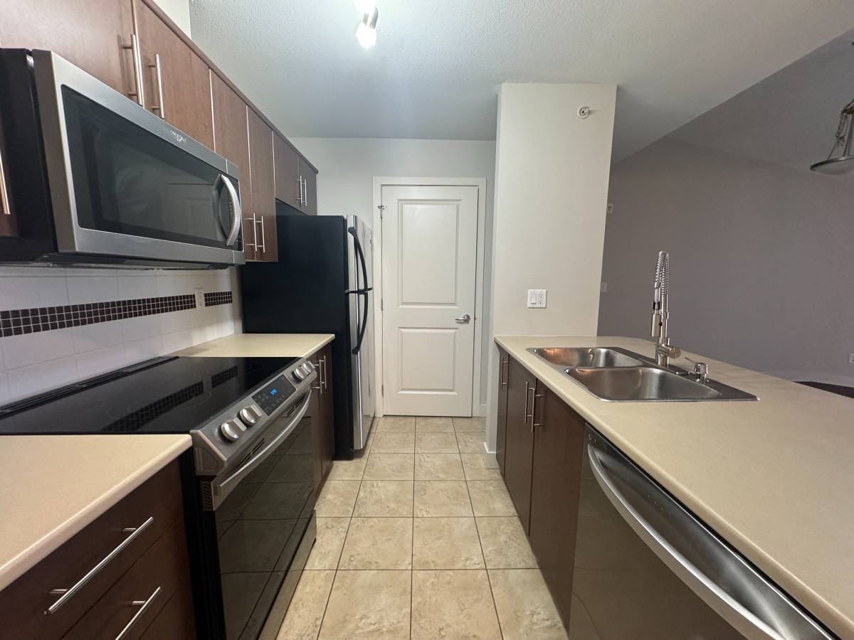 12238 224 Street #416 - Photo 6 of 17