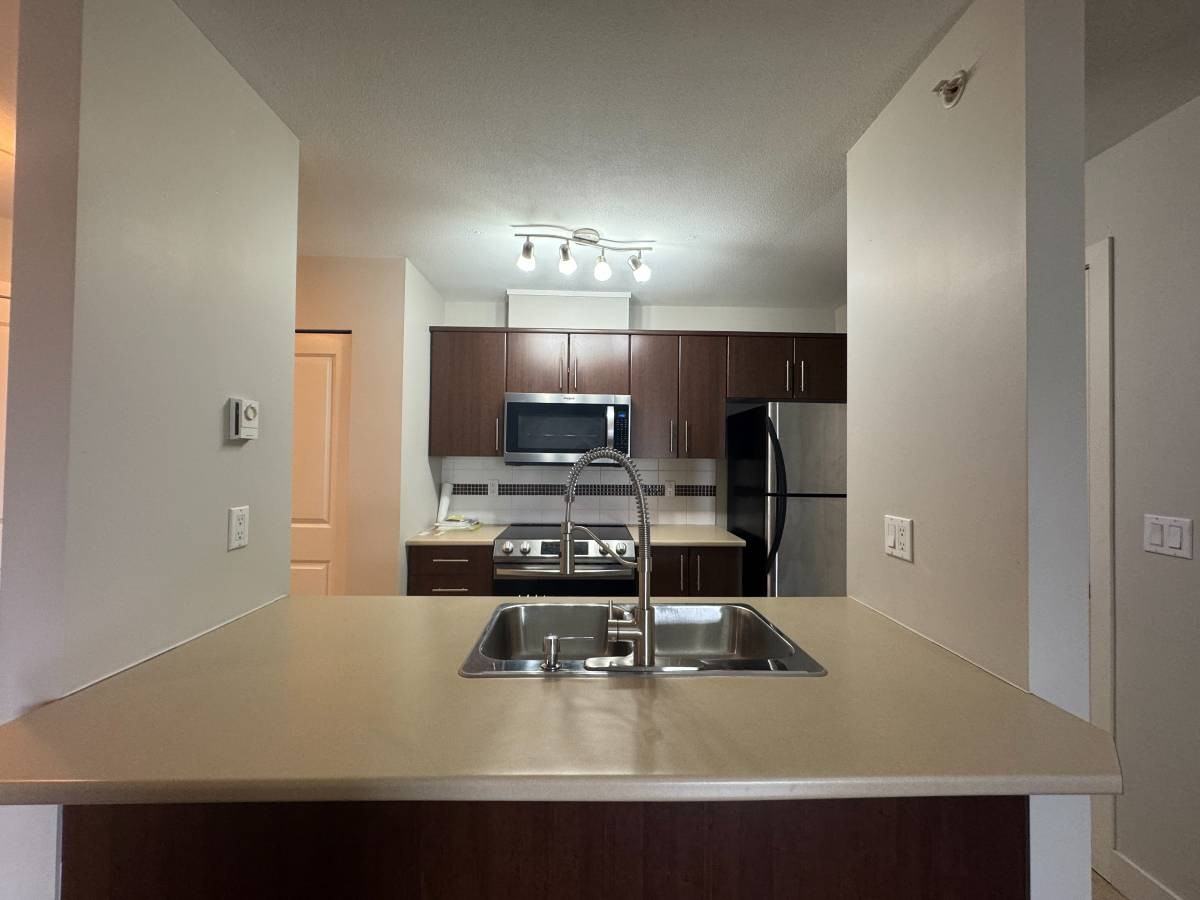 12238 224 Street #416 - Photo 4 of 17