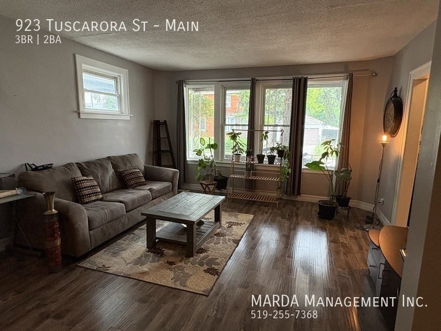 923 Tuscarora St #MAIN - Photo 4 of 26