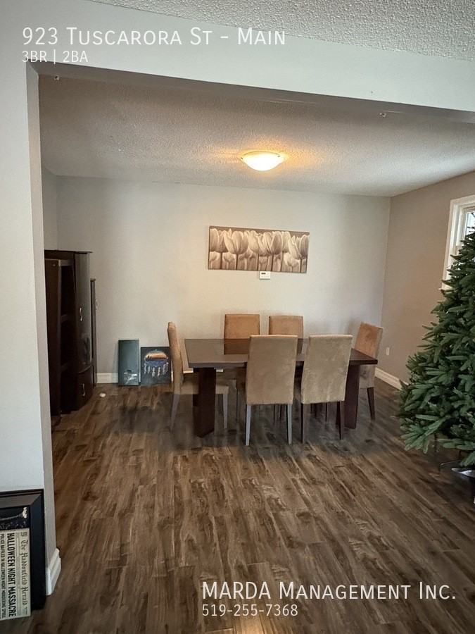 923 Tuscarora St #MAIN - Photo 7 of 26