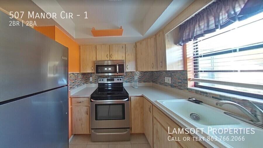 507 Manor Cir #1 - Photo 3 of 27