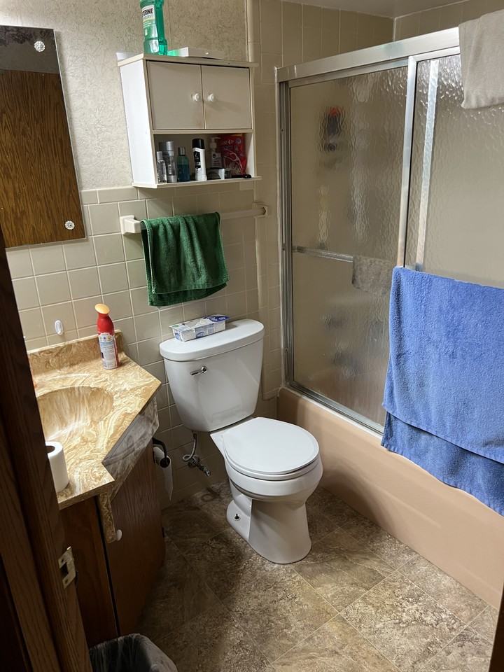 N89W16045 Main St - Photo 6 of 10