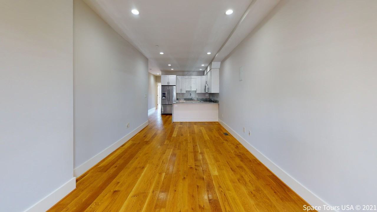 1157 Oates St Ne #1 - Photo 5 of 15