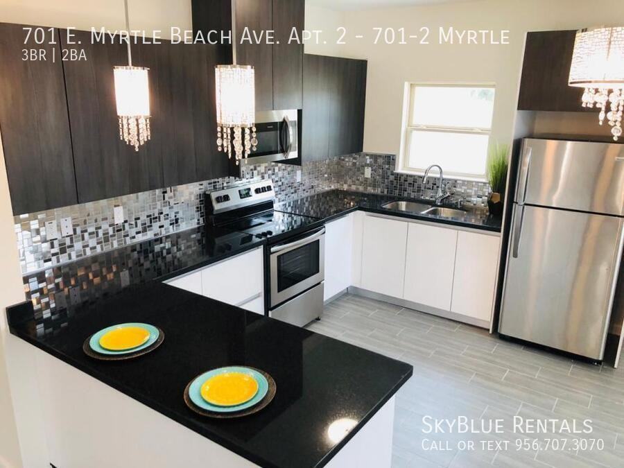 701 E Myrtle Beach Ave Apt 2 - Photo 2 of 18