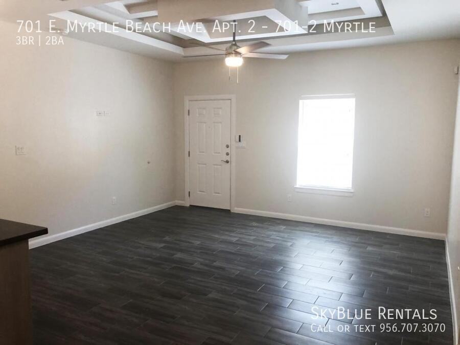 701 E Myrtle Beach Ave Apt 2 - Photo 4 of 18