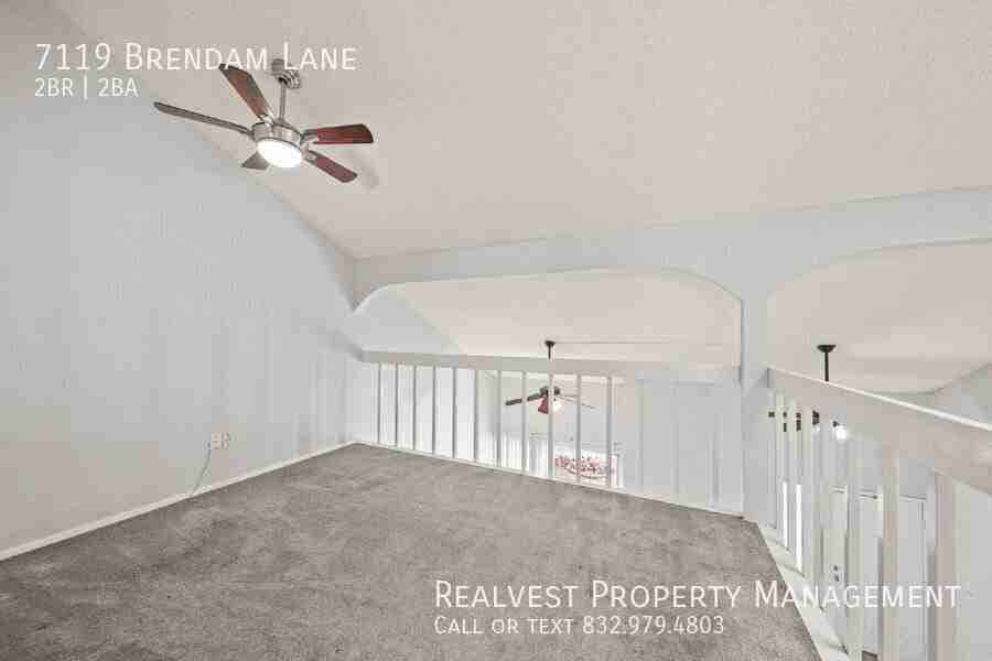 7119 Brendam Ln - Photo 7 of 12