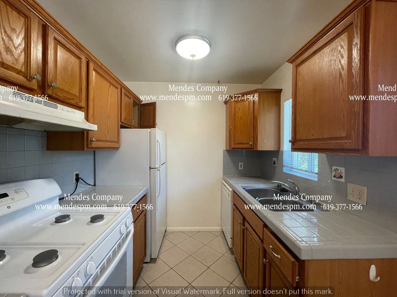 3123 Jarvis St - Photo 4 of 15