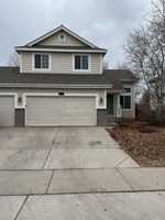 featured image of 2220 Merlot Ct