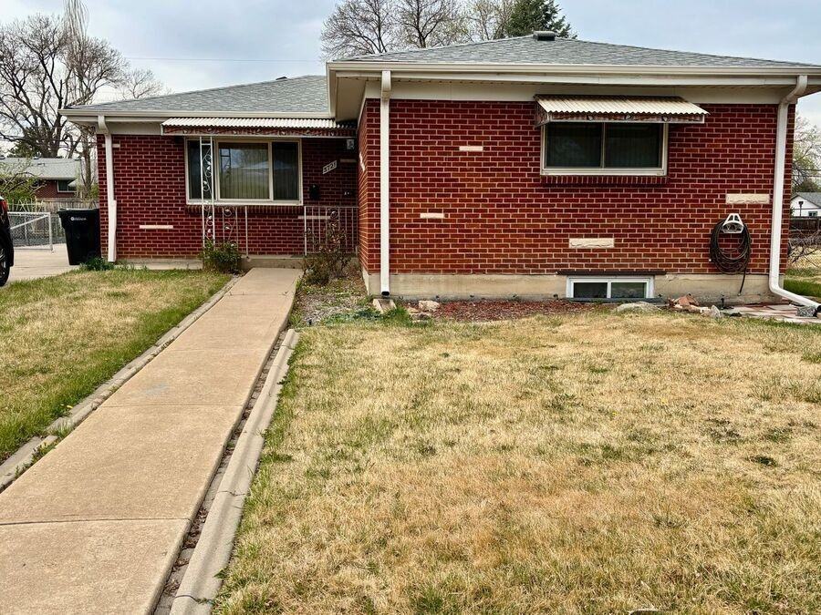 5721 Everett St #A - Photo 2 of 12