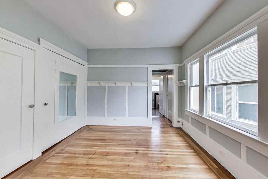 1407 2nd Ave #04 - Photo 4 of 13