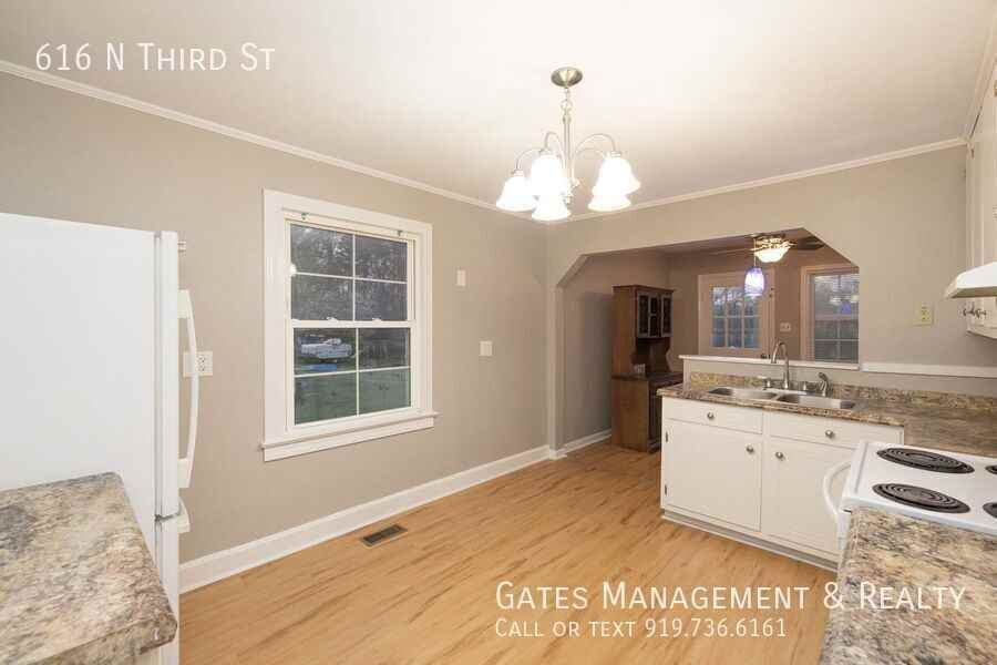 616 N Third St - Photo 7 of 24