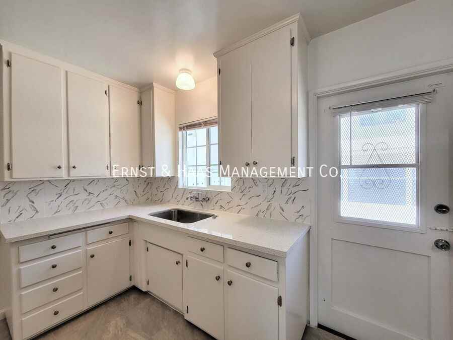 6576 Falcon Ave - Photo 7 of 17