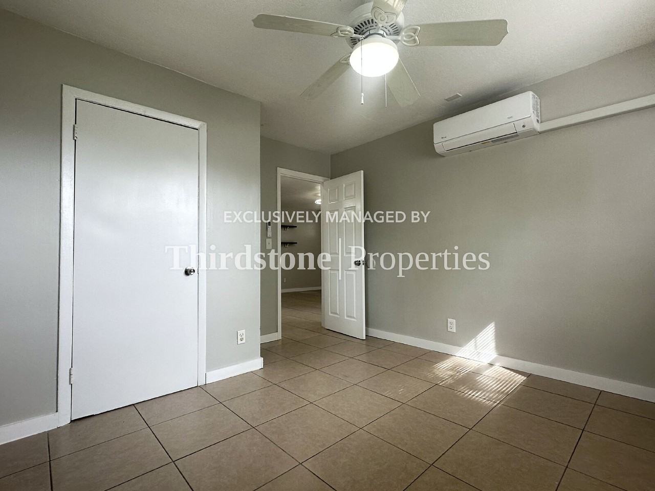 1930 Park St #A - Photo 7 of 14