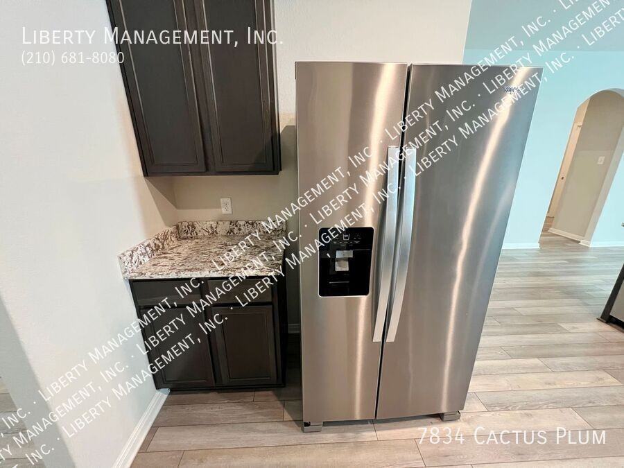 7834 Cactus Plum Dr - Photo 6 of 33