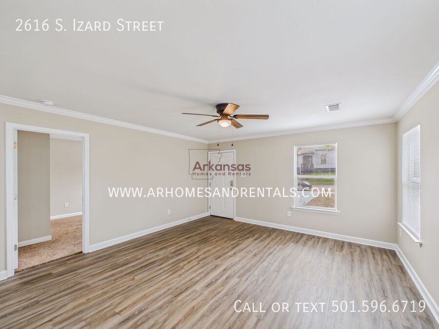 2616 S Izard St - Photo 2 of 12