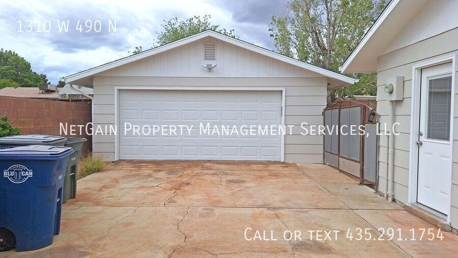 1310 W 490 N - Photo 4 of 33