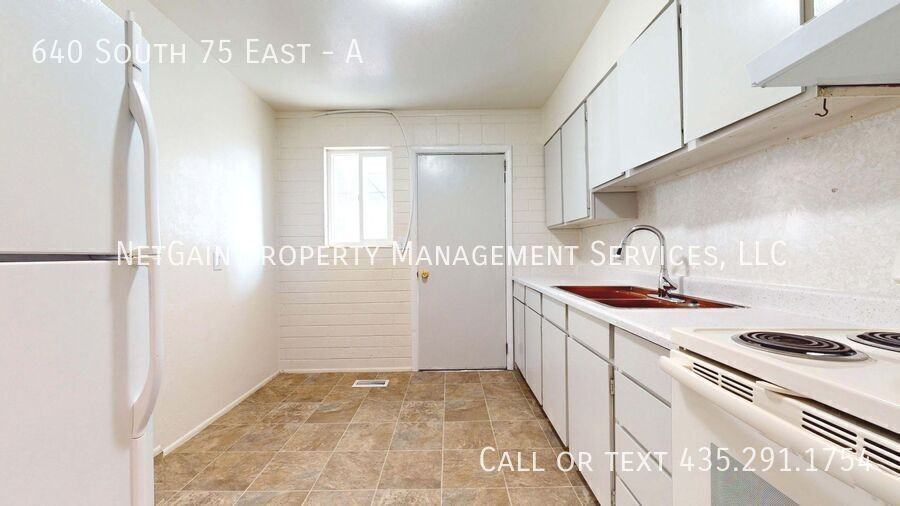 640 S 75 E #A - Photo 6 of 17