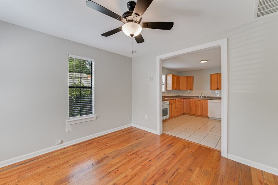 1709 Clifford Ave - Photo 3 of 20