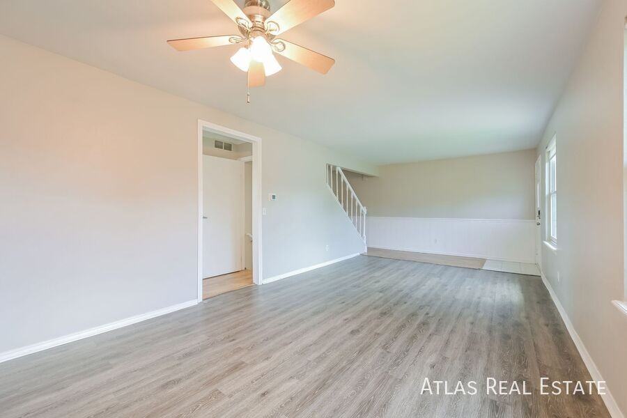 17124 E Kent Dr - Photo 3 of 36